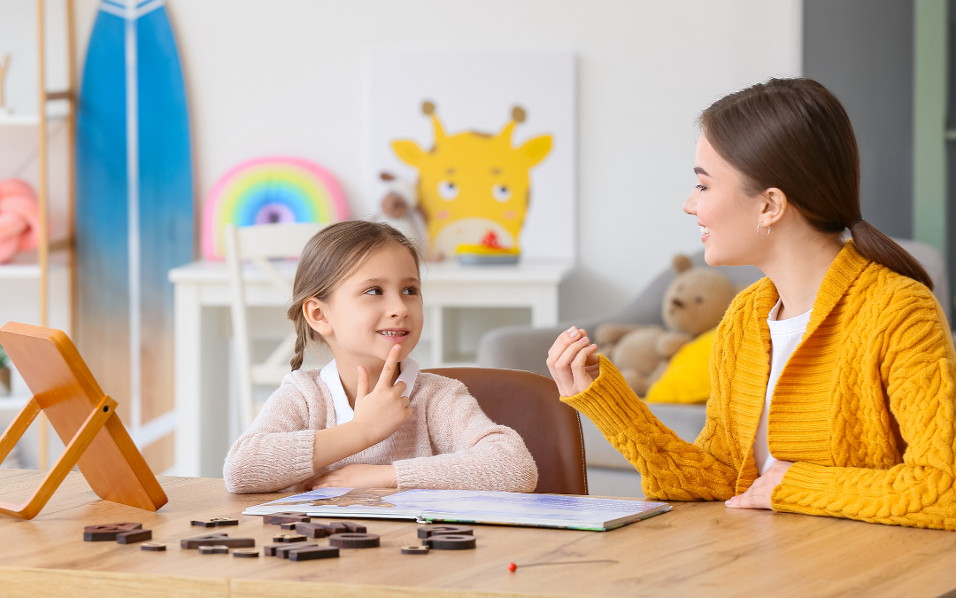 Apraxia de fala e atraso de linguagem